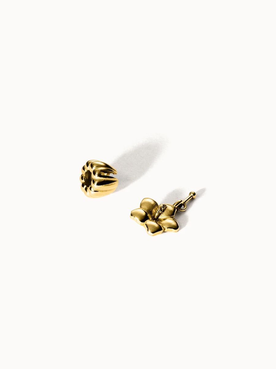 Goldener Hibiskus Blumen Charm Bead