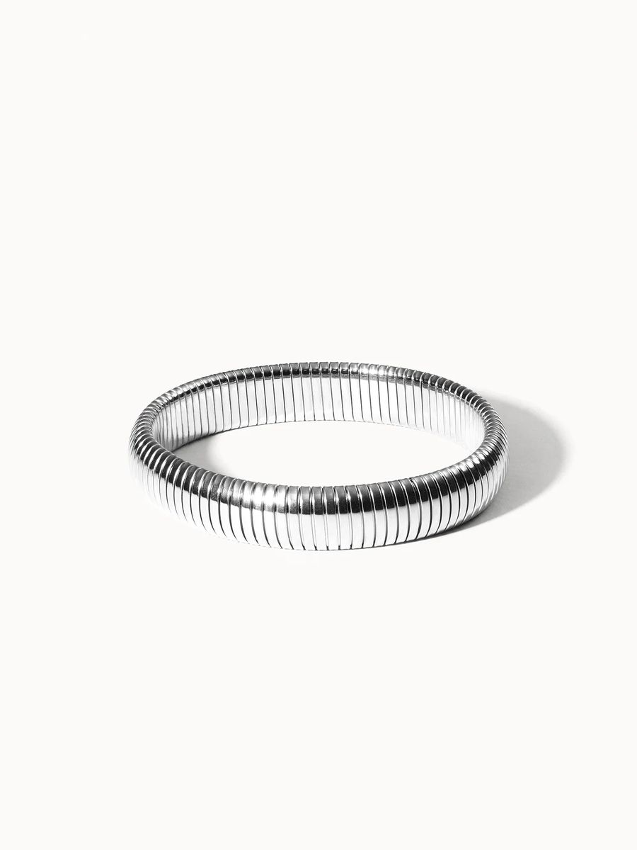 Elegantes geripptes Stretch-Armreif