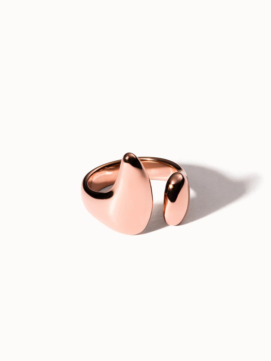 Skulpturaler goldener Statement-Ring