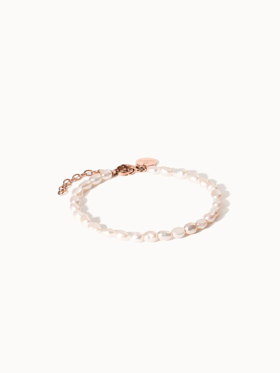 Zartes Süßwasserperlen Armband