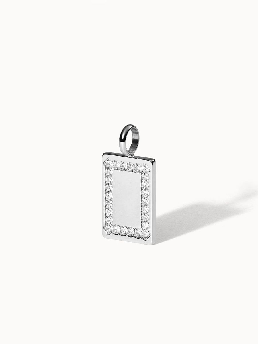 Schimmernder rechteckiger Charm mit Zirkonia-Rahmen