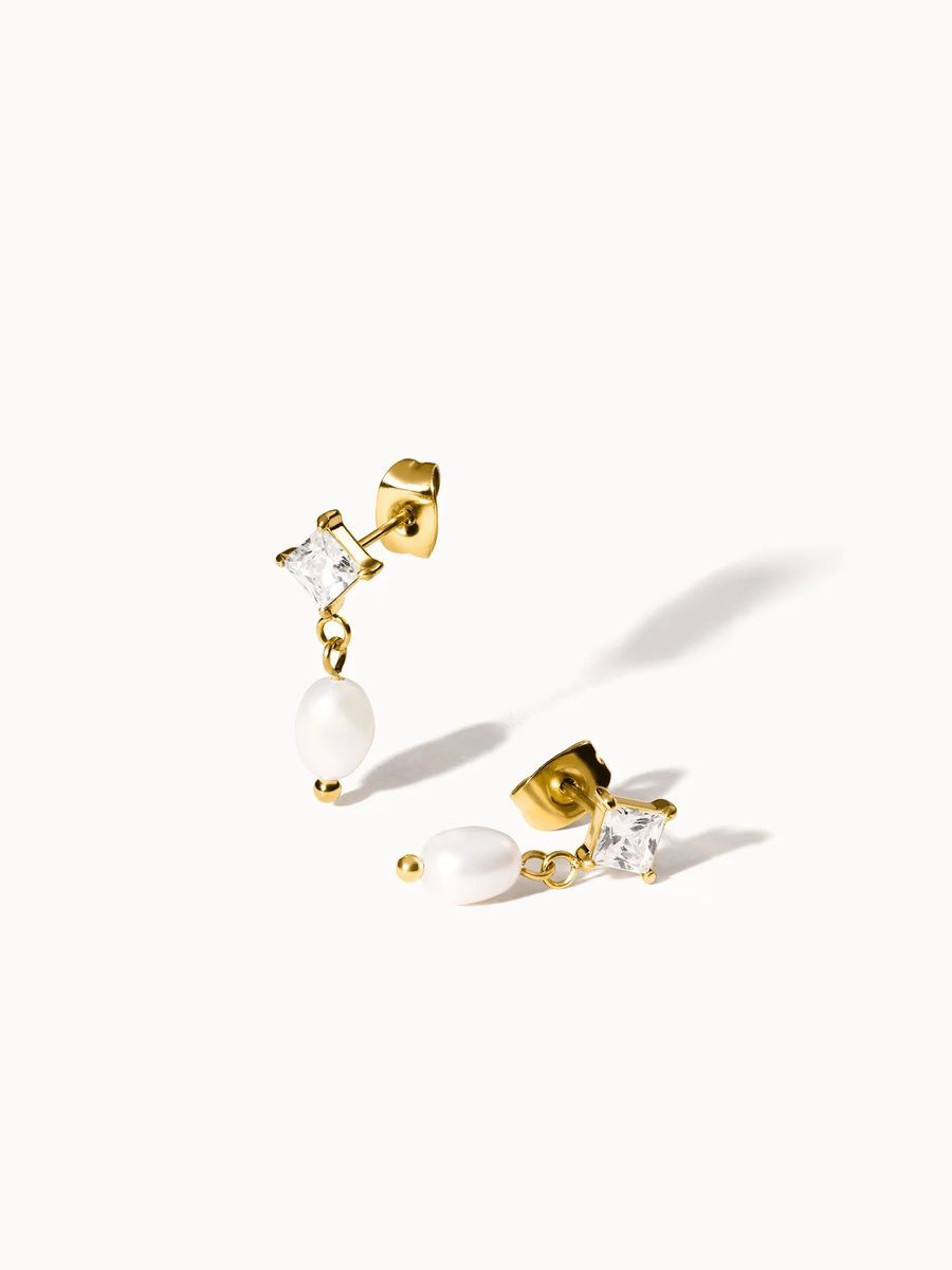 Elegante Perlenohrringe mit Zirkonia