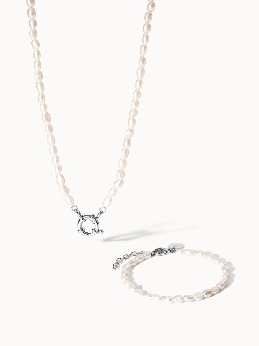 Klassisches Perlenketten- und Armbandset