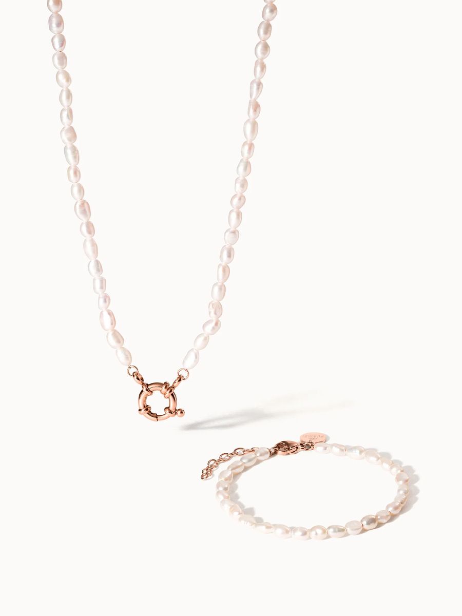 Klassisches Perlenketten- und Armbandset