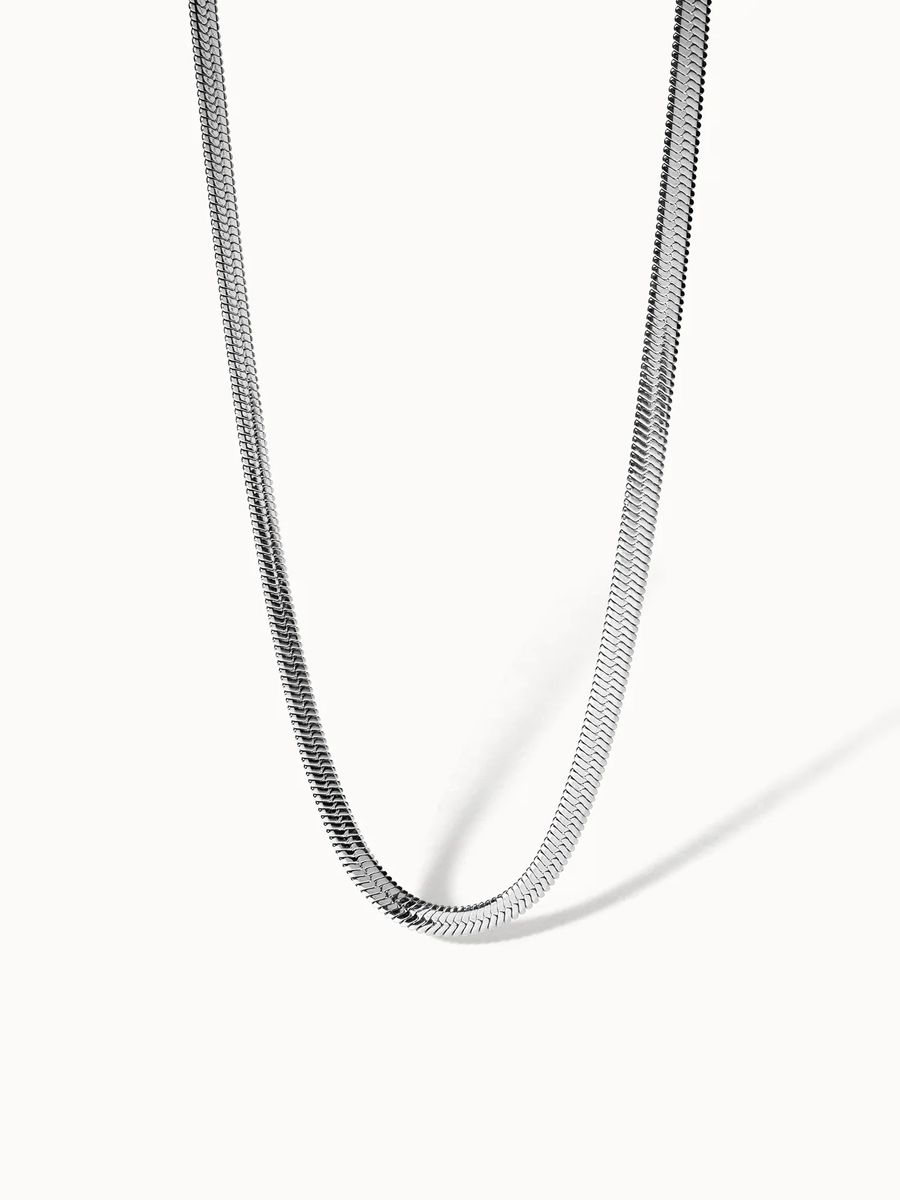 Elegante Schlangenkette