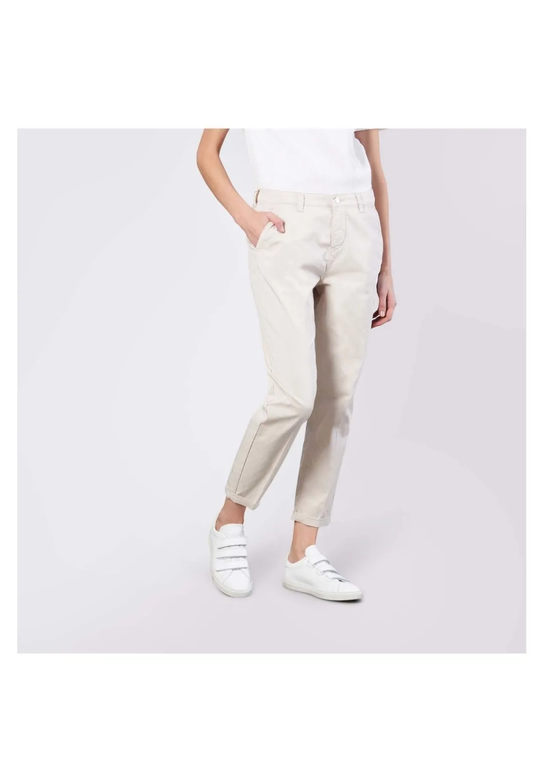 Schmal geschnittene Cropped-Chino-Hose