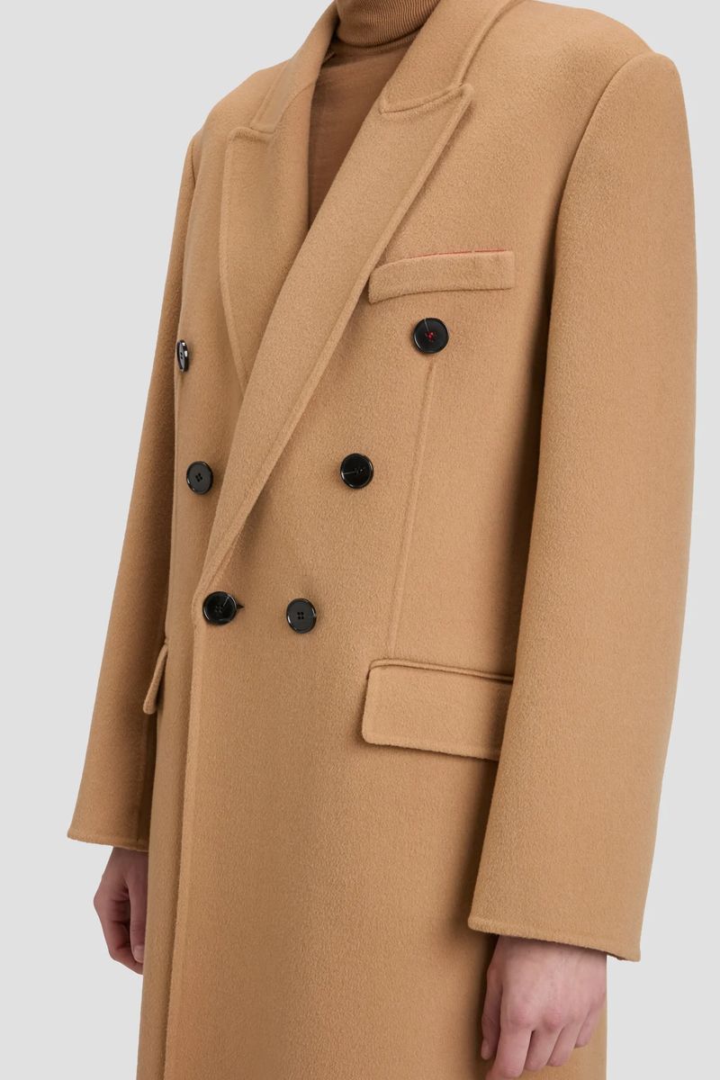 Eleganter zweireihiger Wollmantel