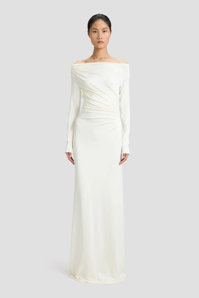 Elegantes, drapiertes schulterfreies Abendkleid