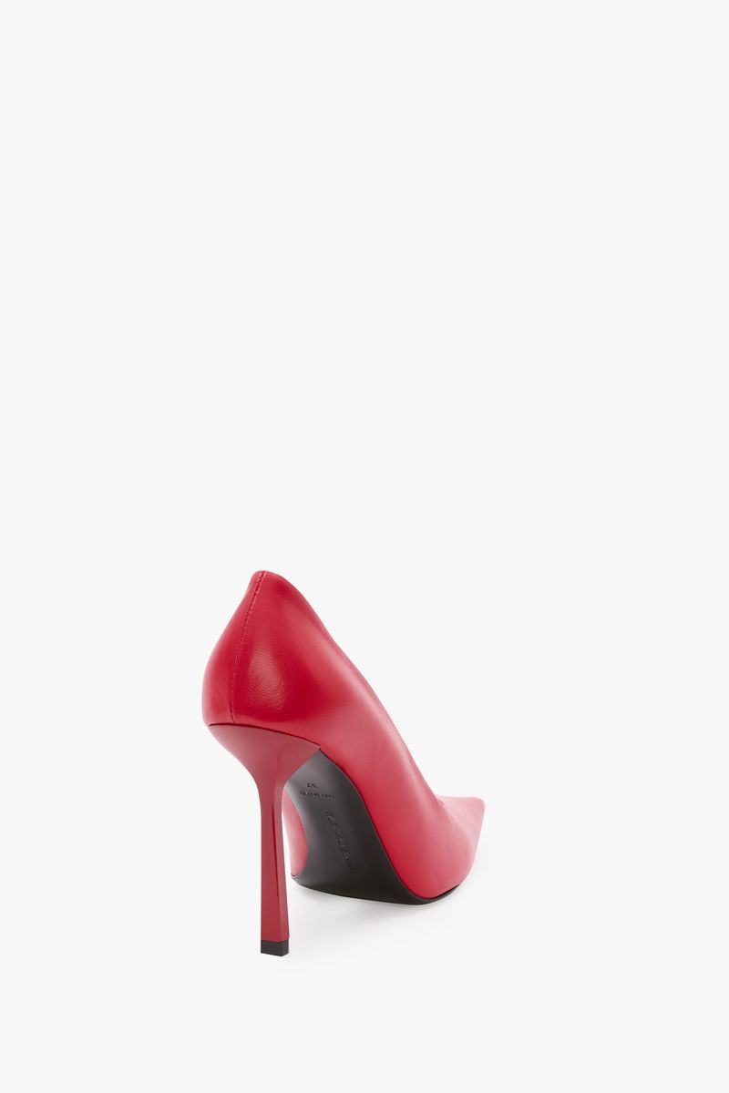 Klassische Stiletto-Pumps mit spitzer Zehe
