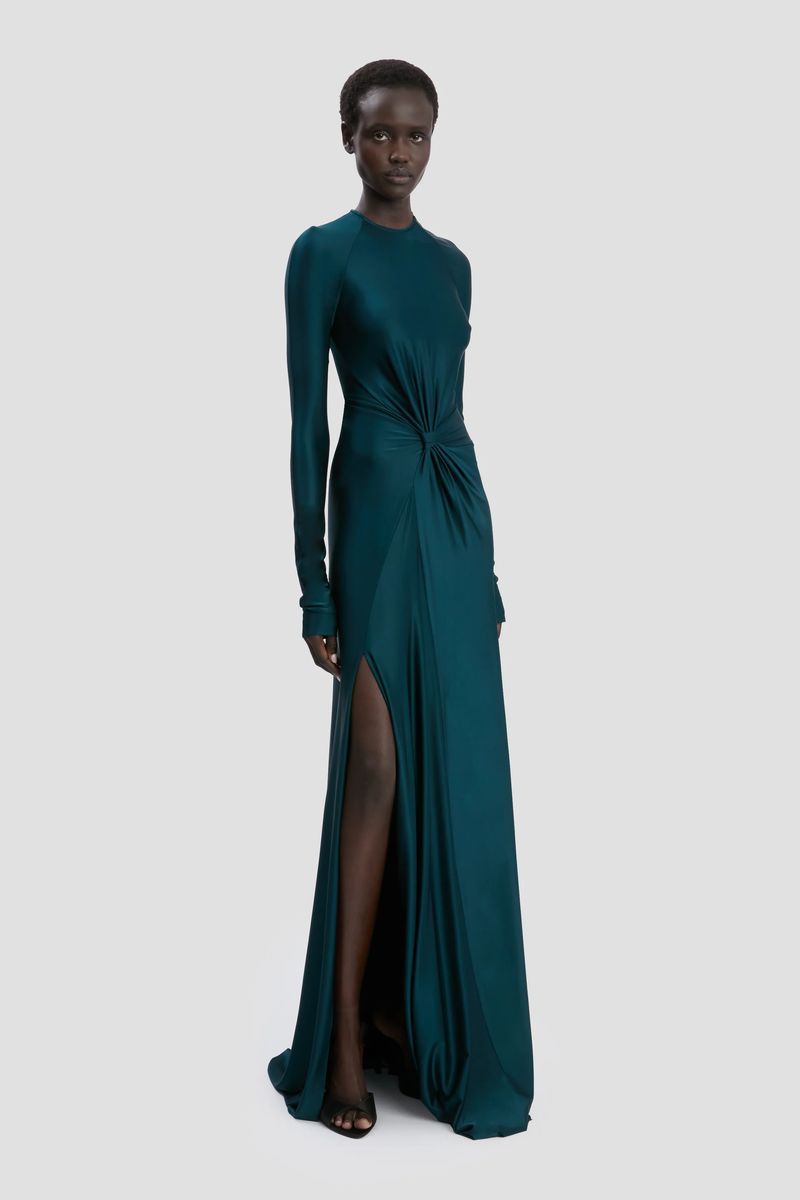 Elegantes, langärmliges Kleid mit Wickeldetail
