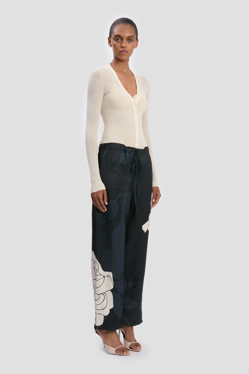 Cargohose mit Blumendruck und lockerer Passform
