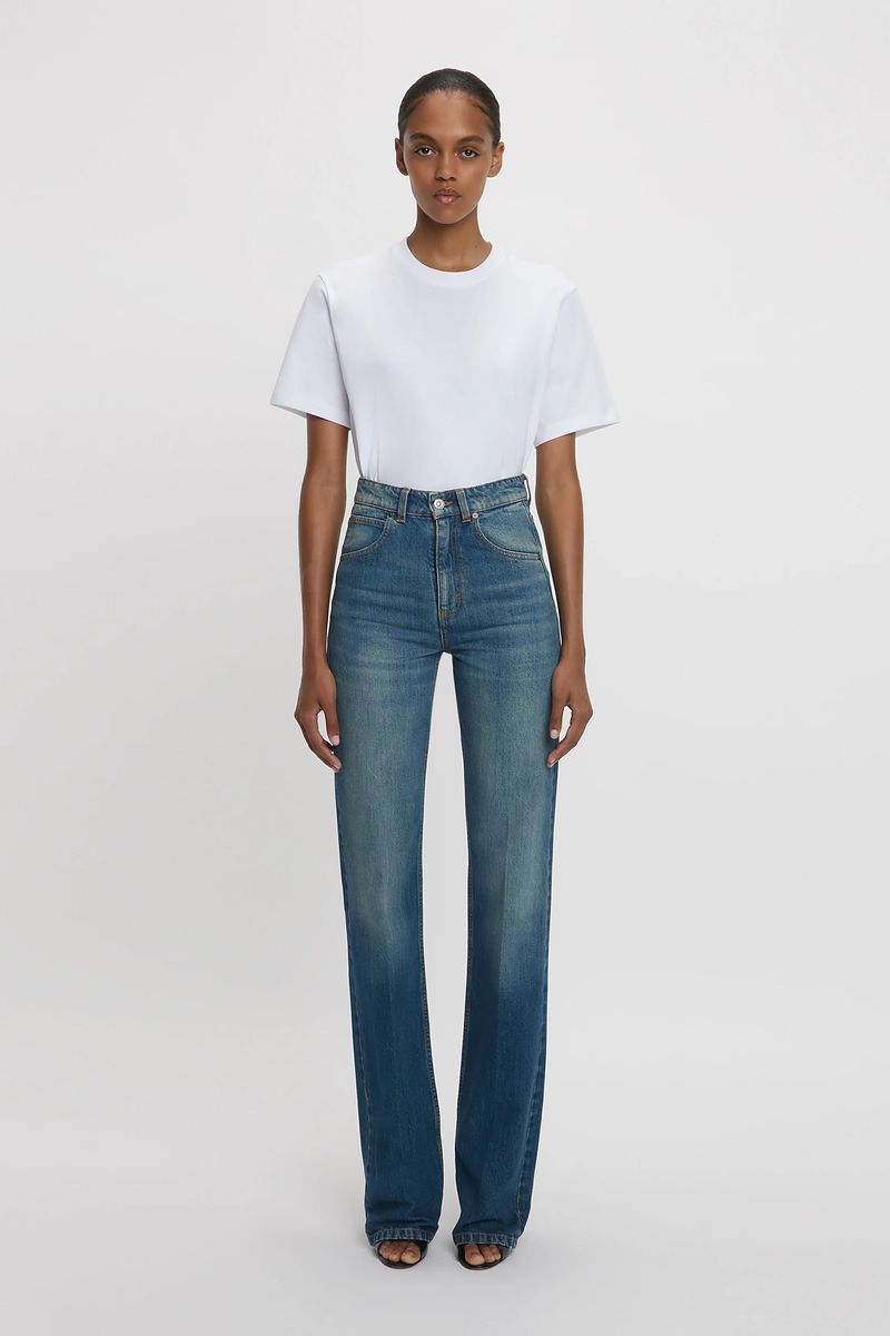 Locker geschnittene, hochtaillierte Jeans mit geradem Bein
