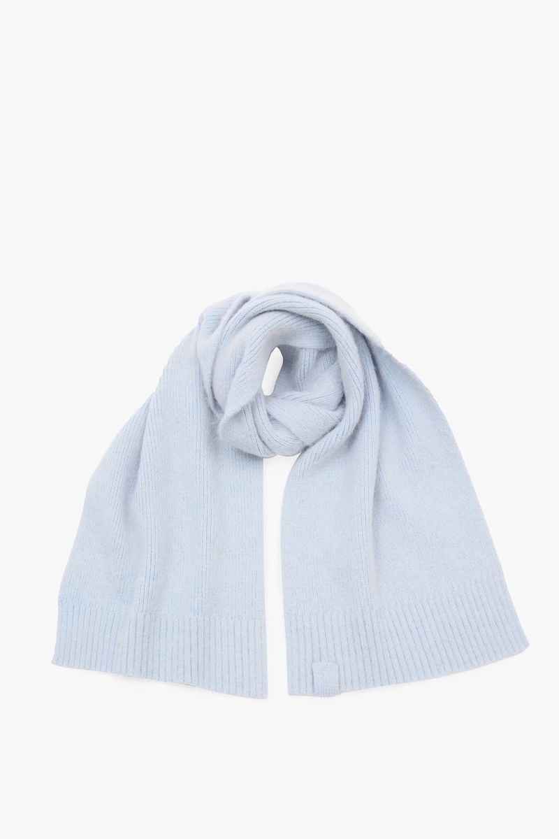 Weicher Strickschal aus Alpakawolle