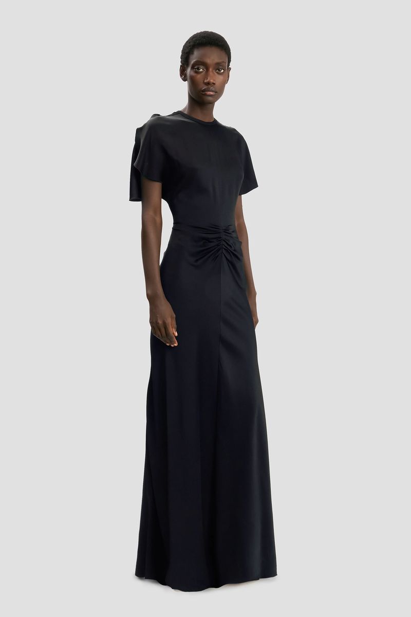 Elegantes Maxikleid mit geraffter Taille