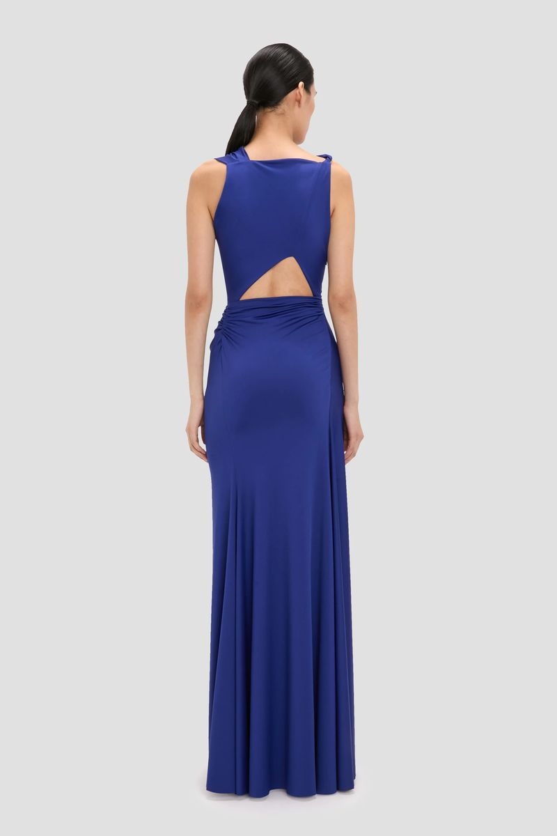 Ärmelloses Kleid mit drapiertem Wasserfallausschnitt
