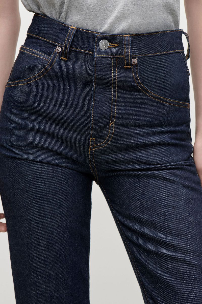 Julia Straight-Leg-Denim mit hoher Taille