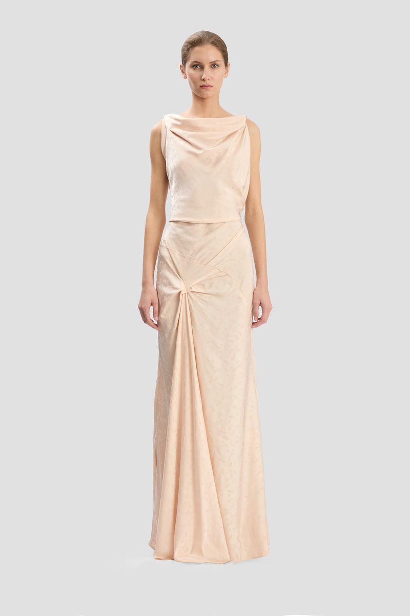 Elegantes ärmelloses Kleid mit Wasserfallausschnitt