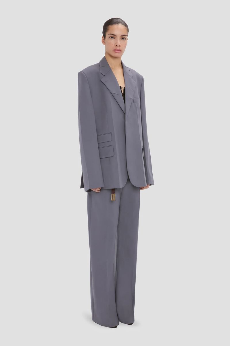 Übergroß geschnittene Jacke mit Revers