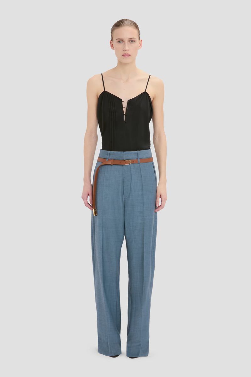 Entspannte Wollhose mit weitem Bein