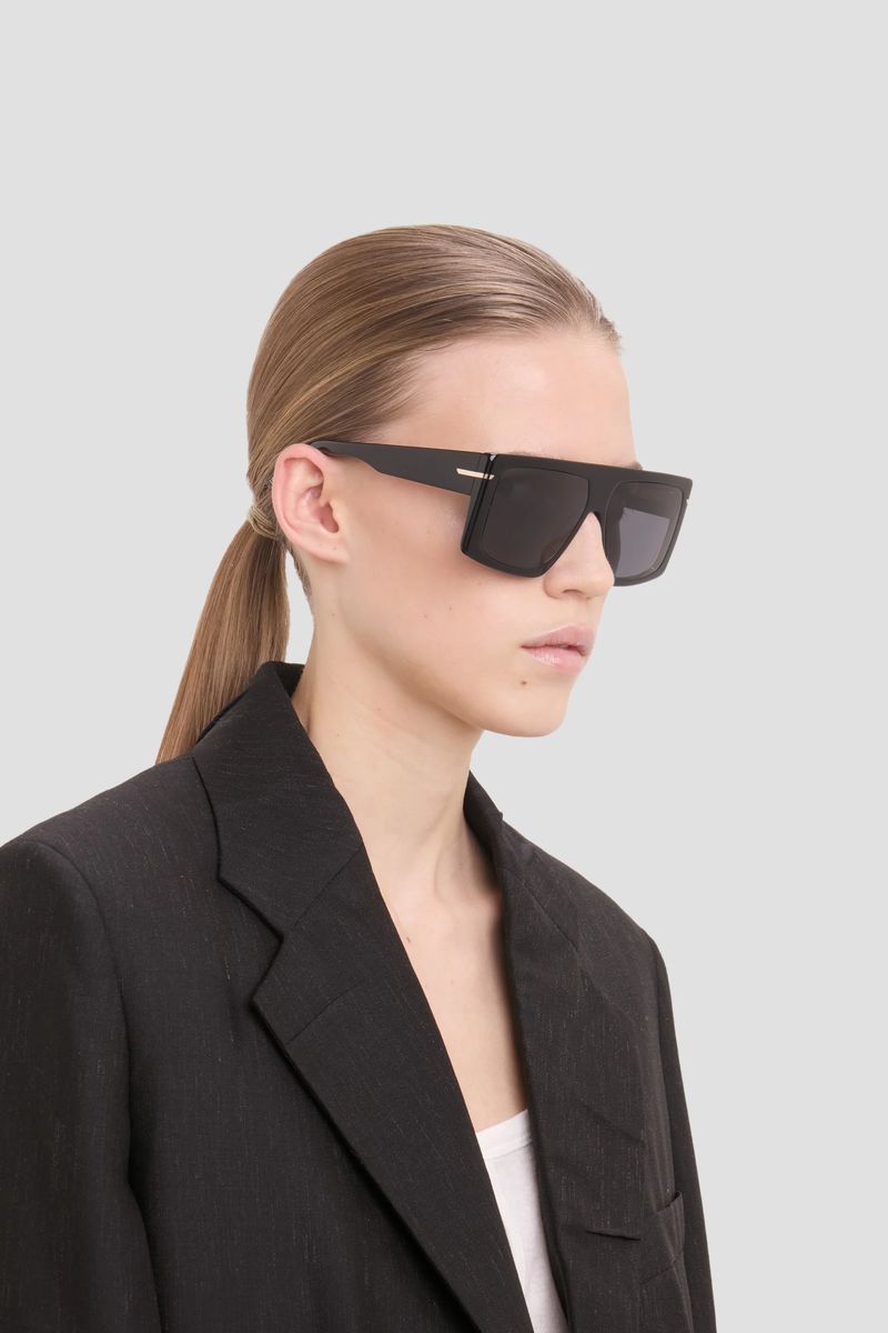 Extragroße Sonnenbrille mit flachem Oberteil