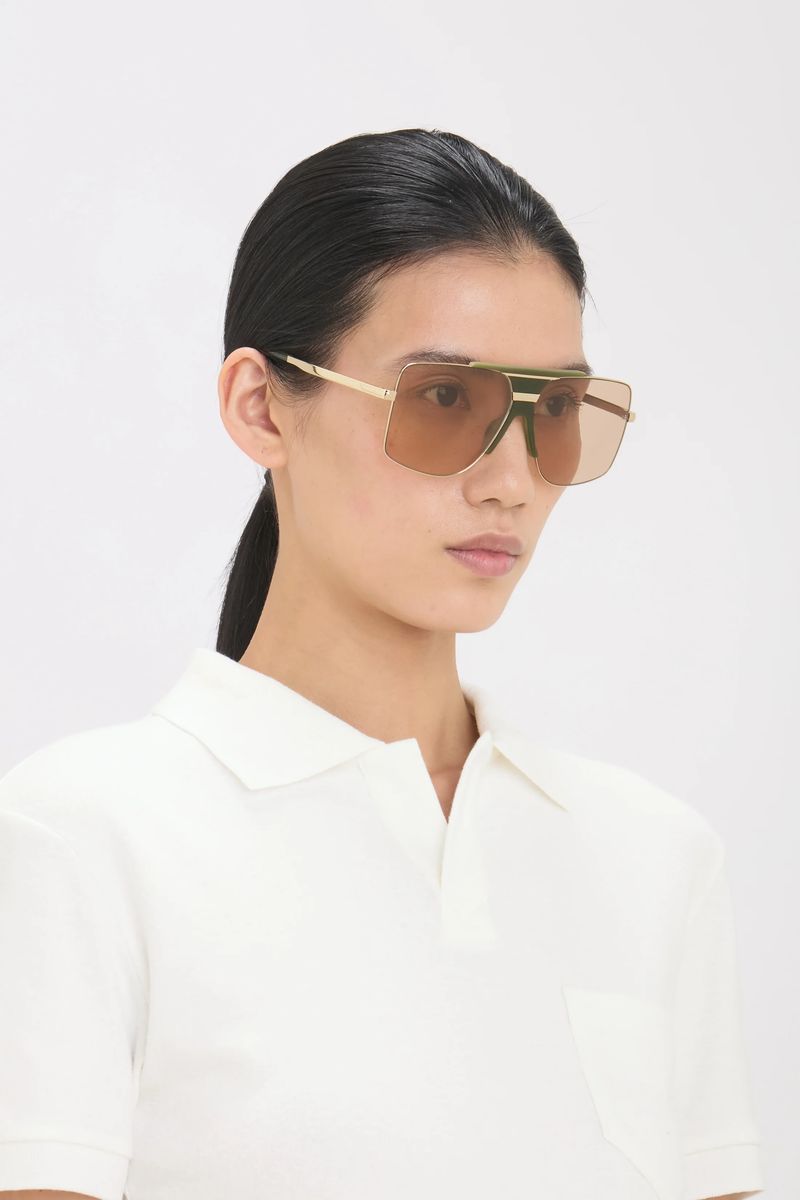 Übergroße Pilotenbrille mit Acetatdetails