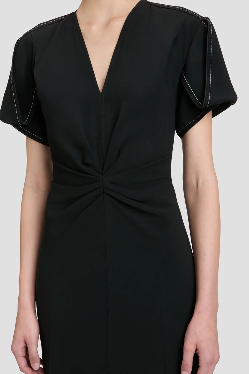 Elegantes Midikleid mit Drehdetail