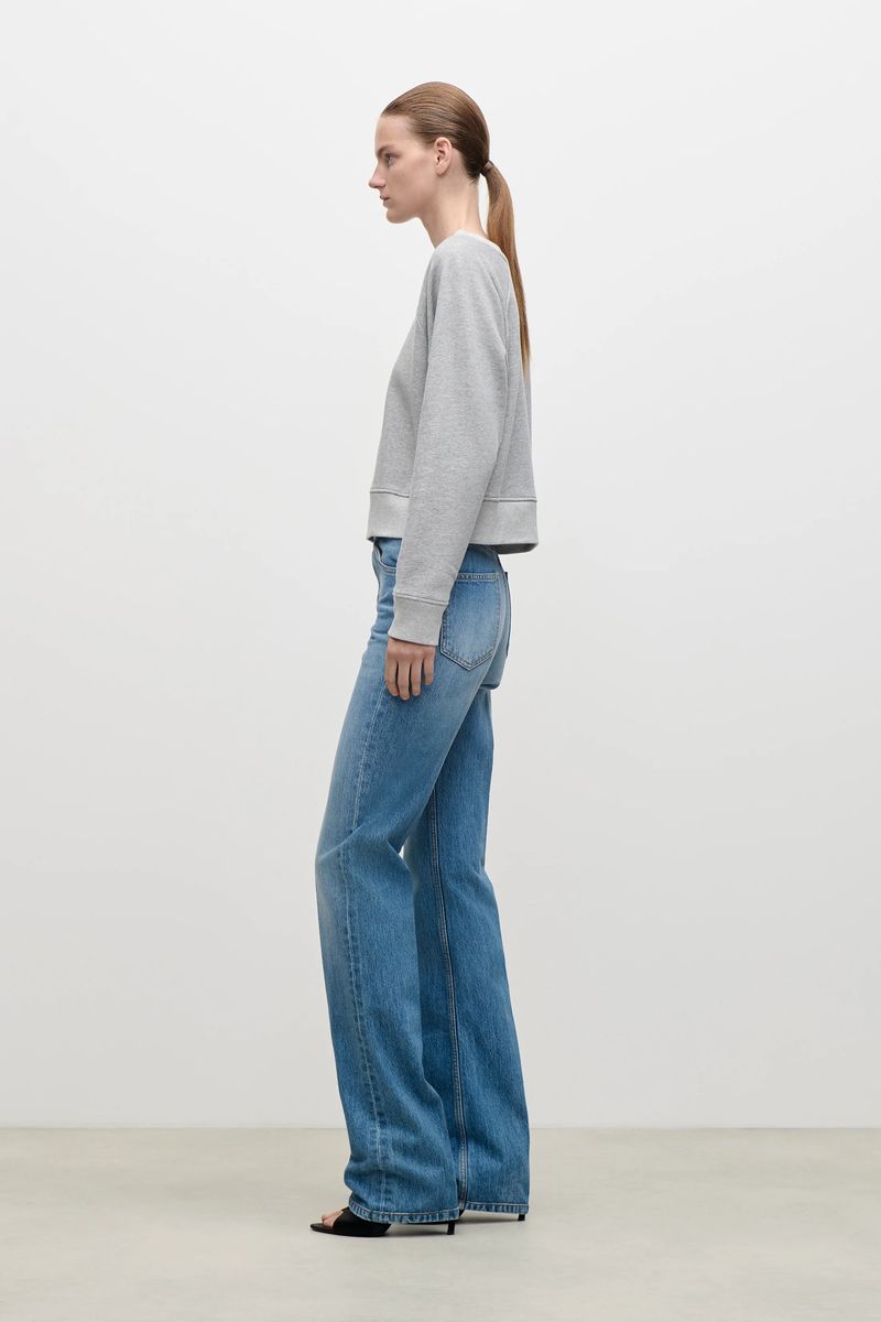Hochwertiges Raglan-Sweatshirt in Kurzform