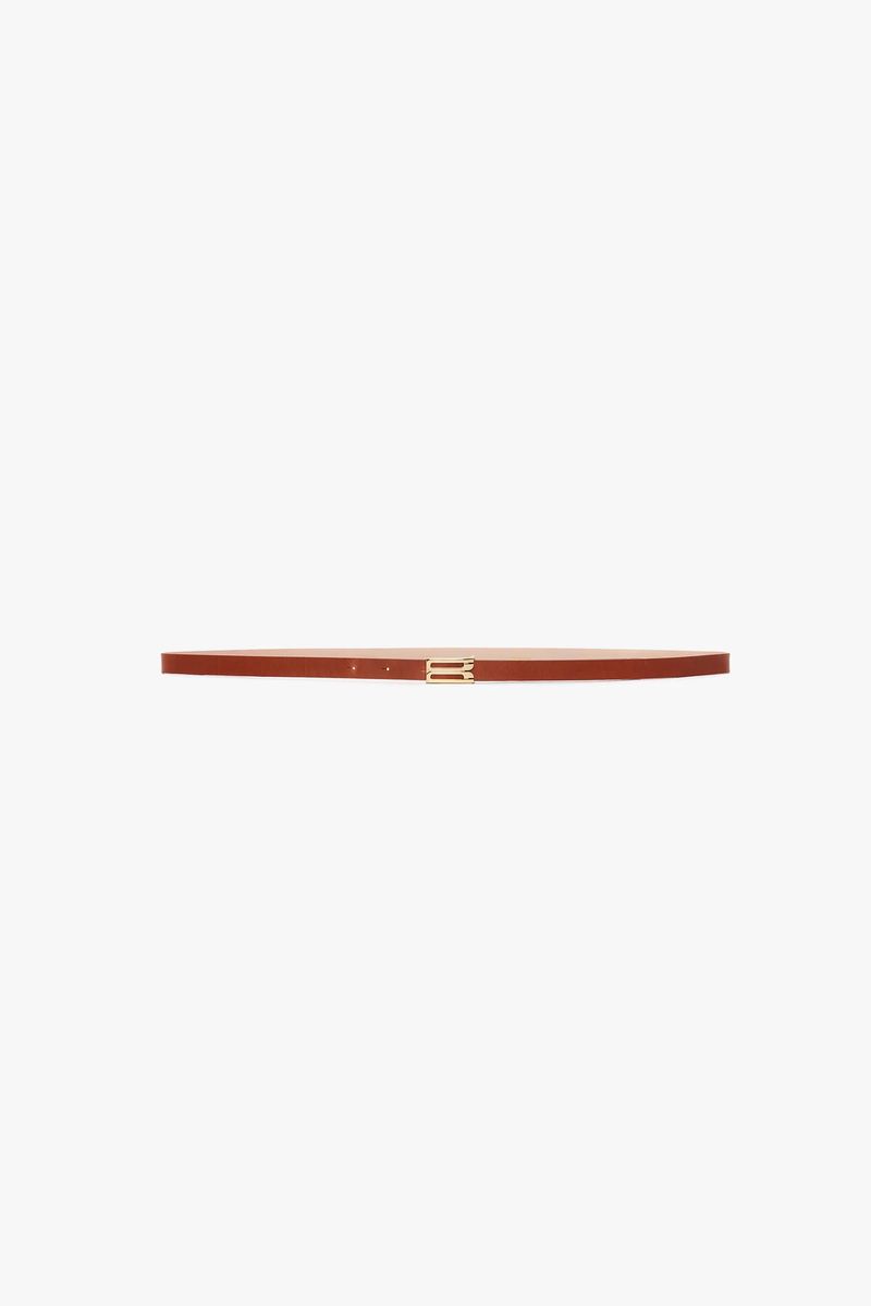 Minimalistischer Tan Ledergürtel mit goldener Schnalle