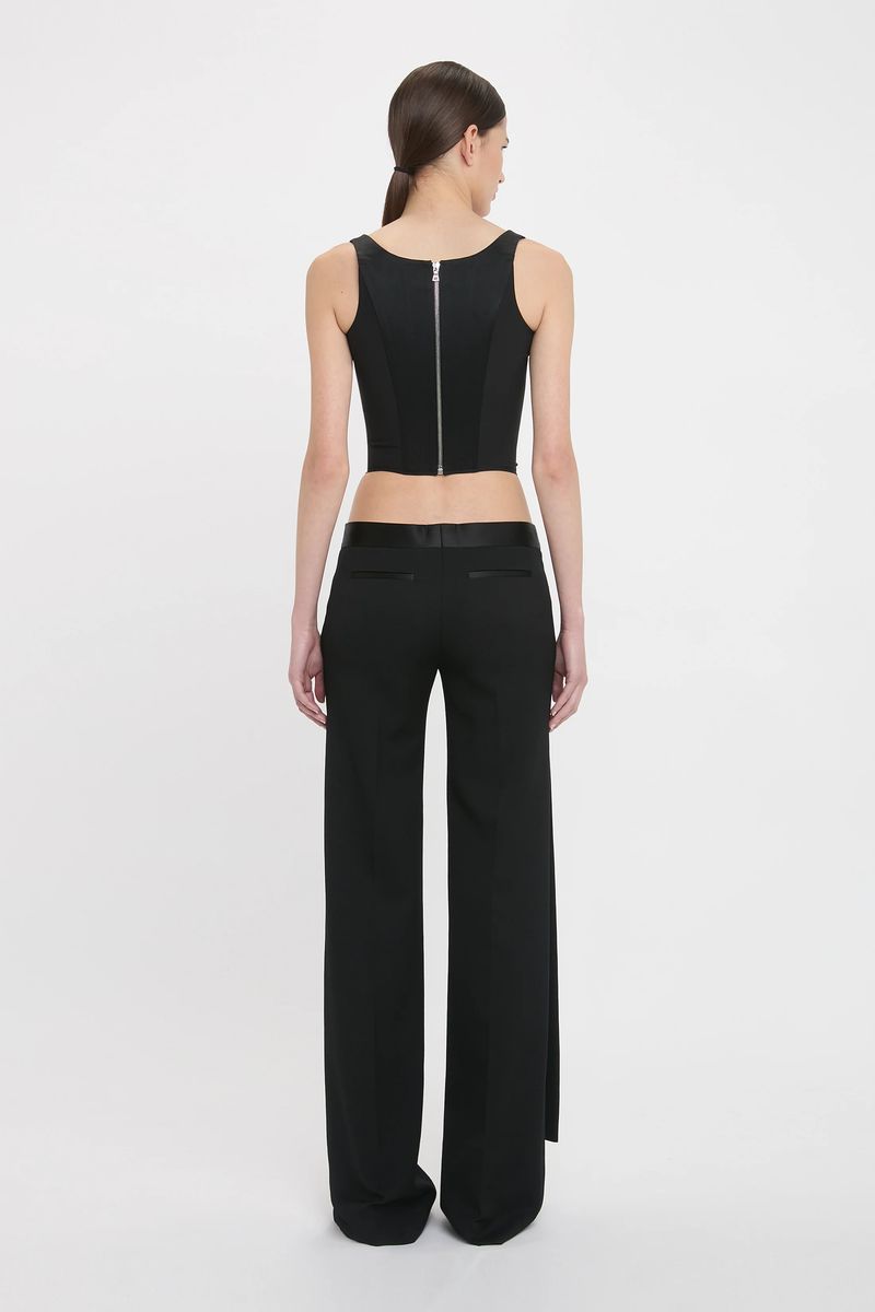Elegante, weitgeschnittene Hose mit Satindetail