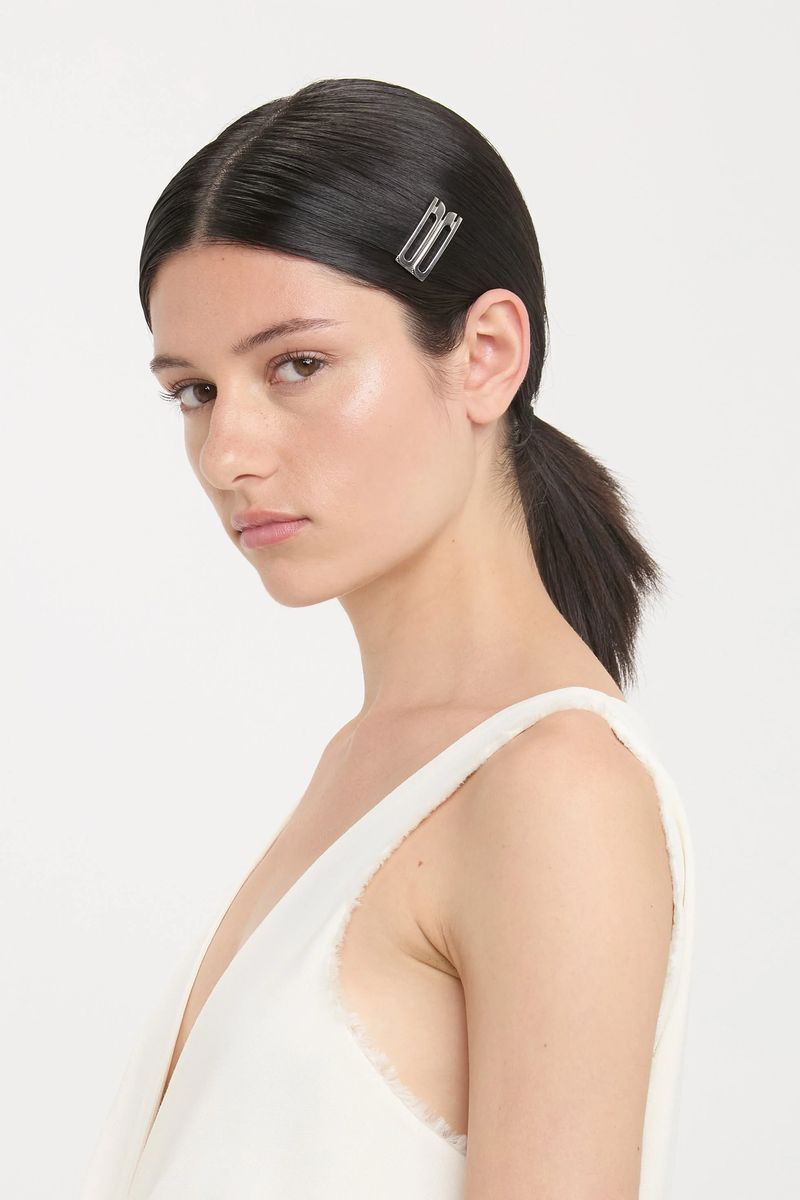 Moderner Haarclip-Accessoire in Silberton