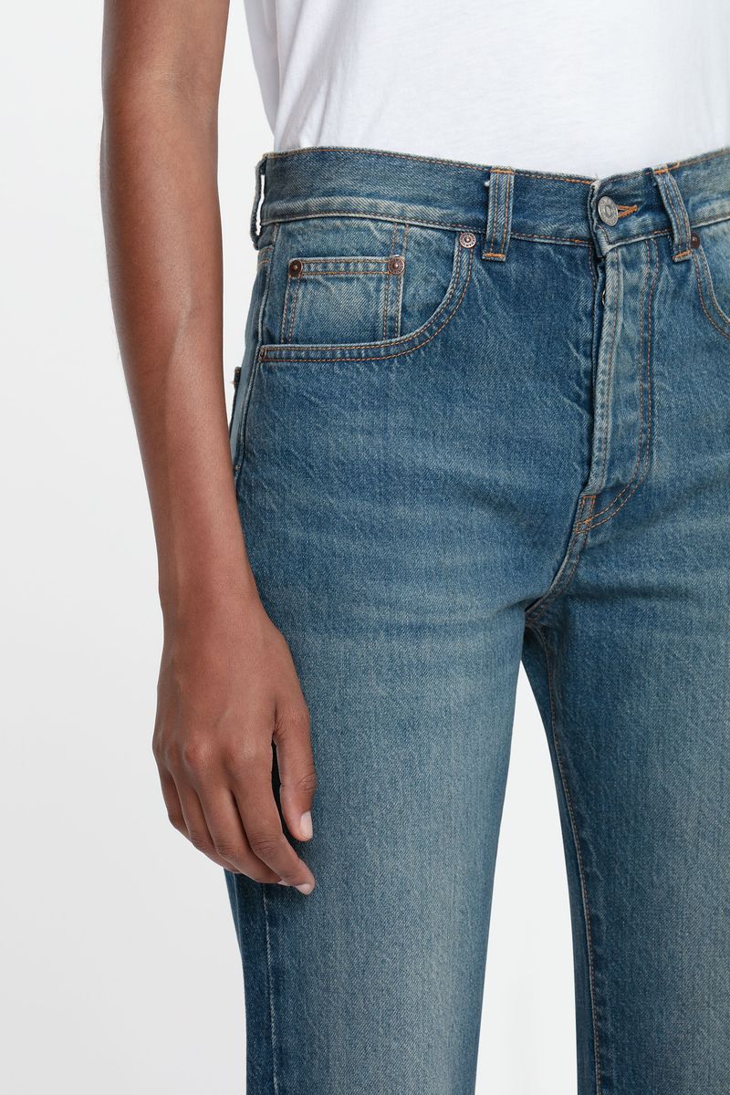 Gerade Jeans mit mittelhohem Bund