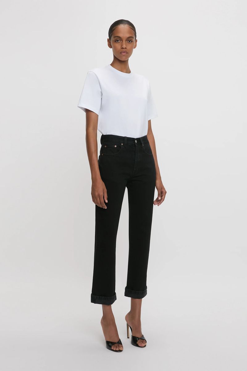 Schwarze cropped Jeans aus gewaschenem Denim