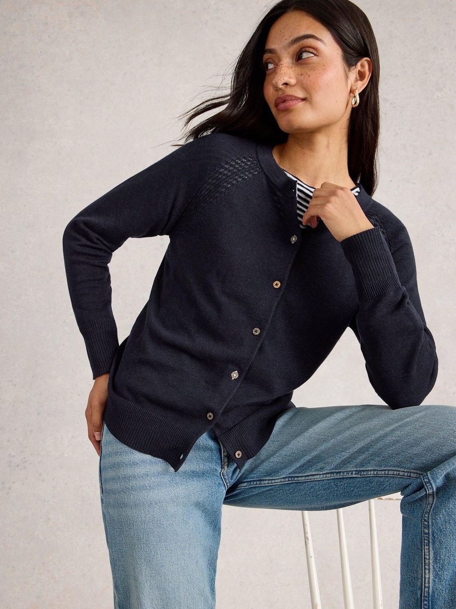 Klassische Bio-Baumwoll-Strickjacke