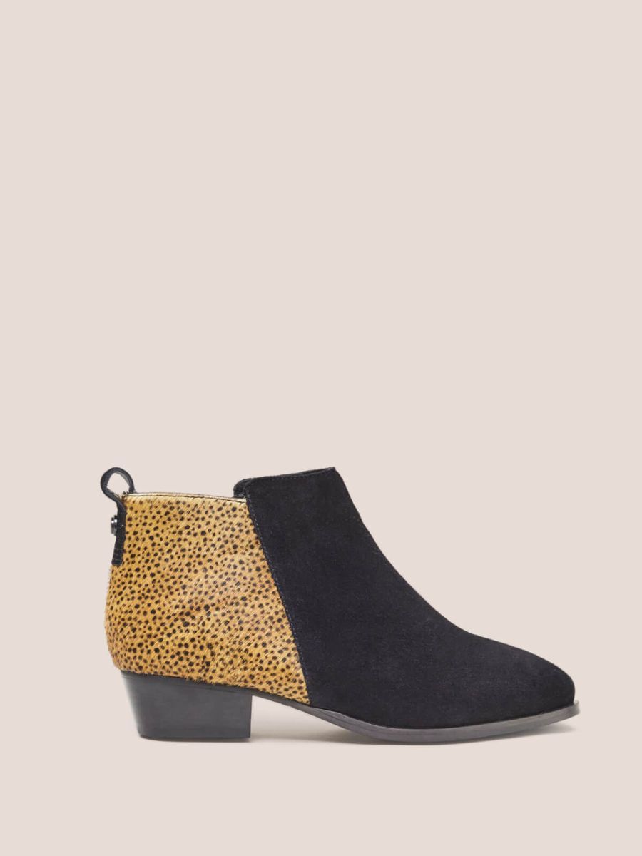 Schwarze Wildleder-Stiefeletten mit Leopardenmuster