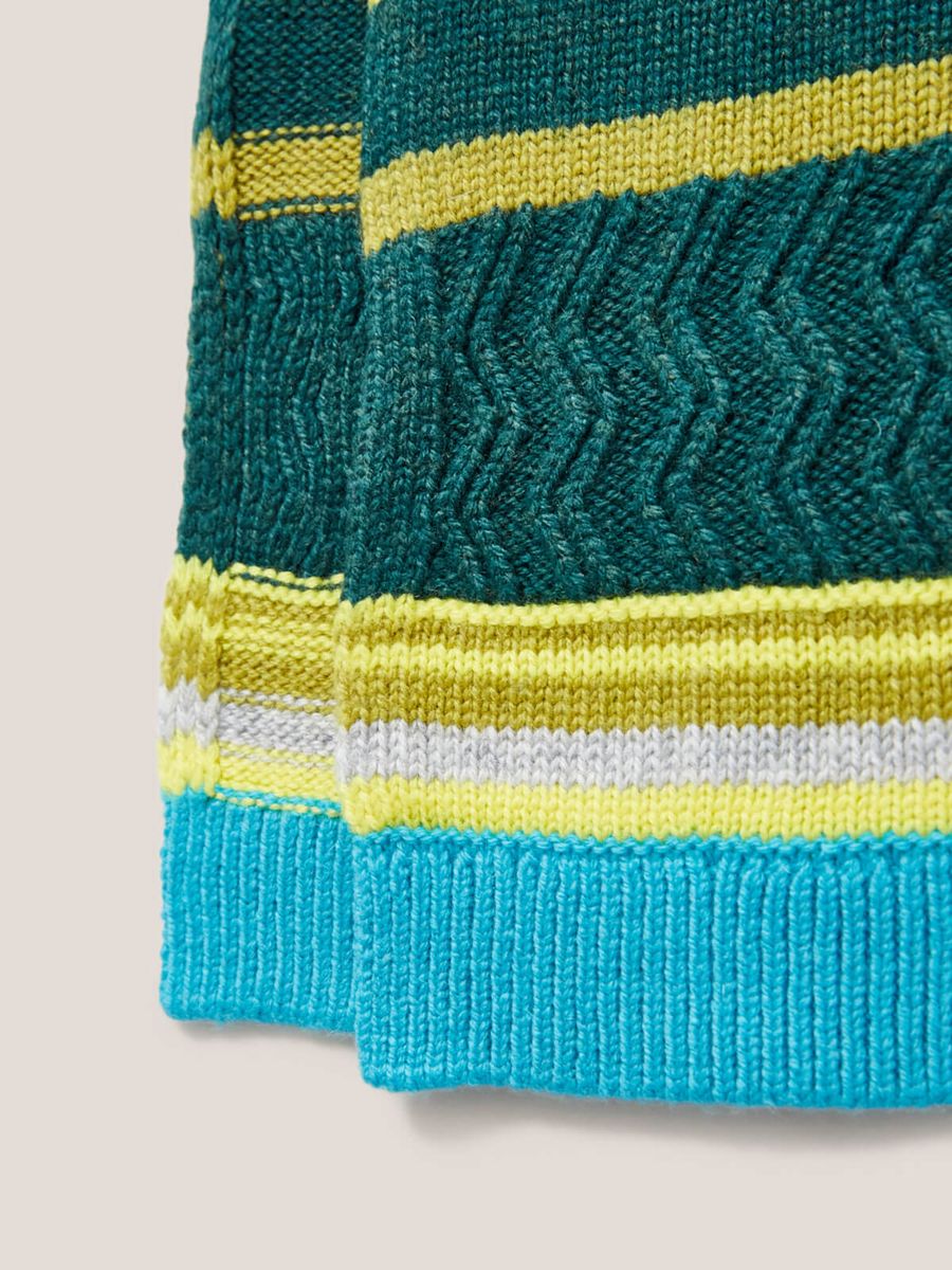 Gestreifter Strickschal mit buntem Design