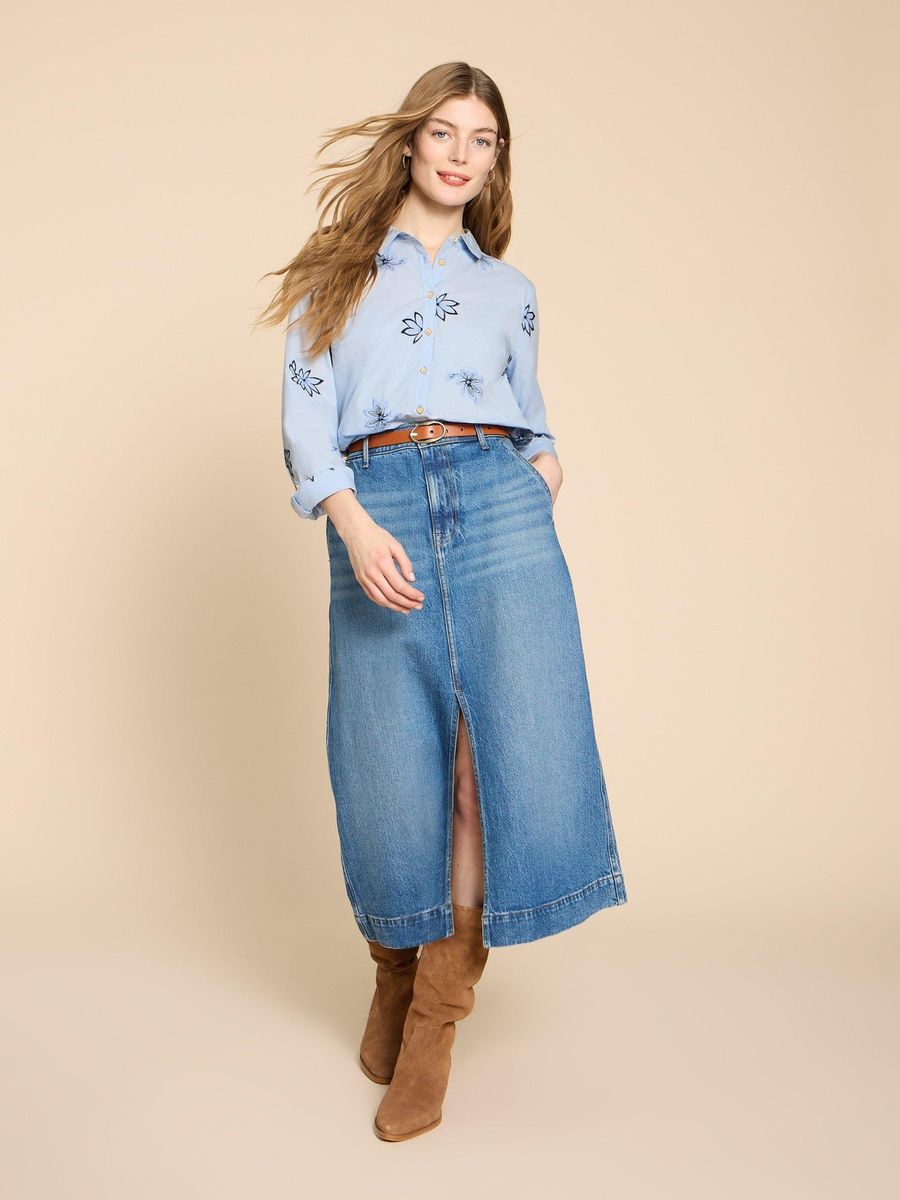 Bluse mit Blumenstickerei