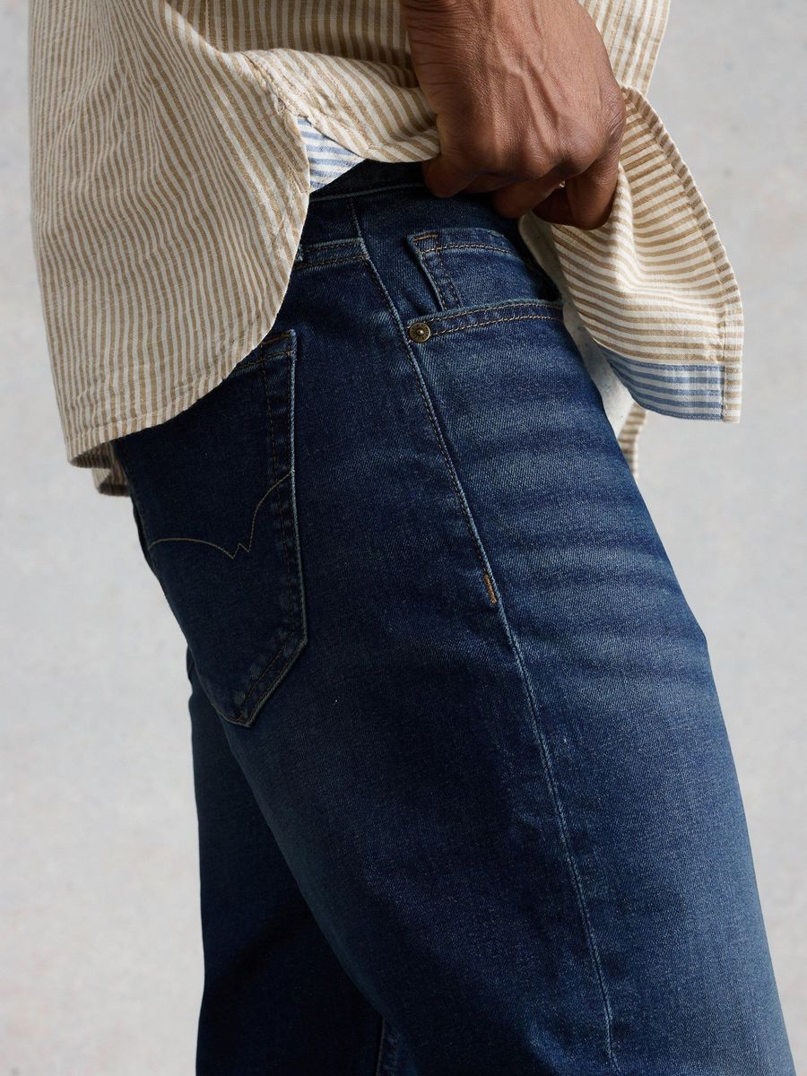Jeans mit geradem Bein, klassische Passform
