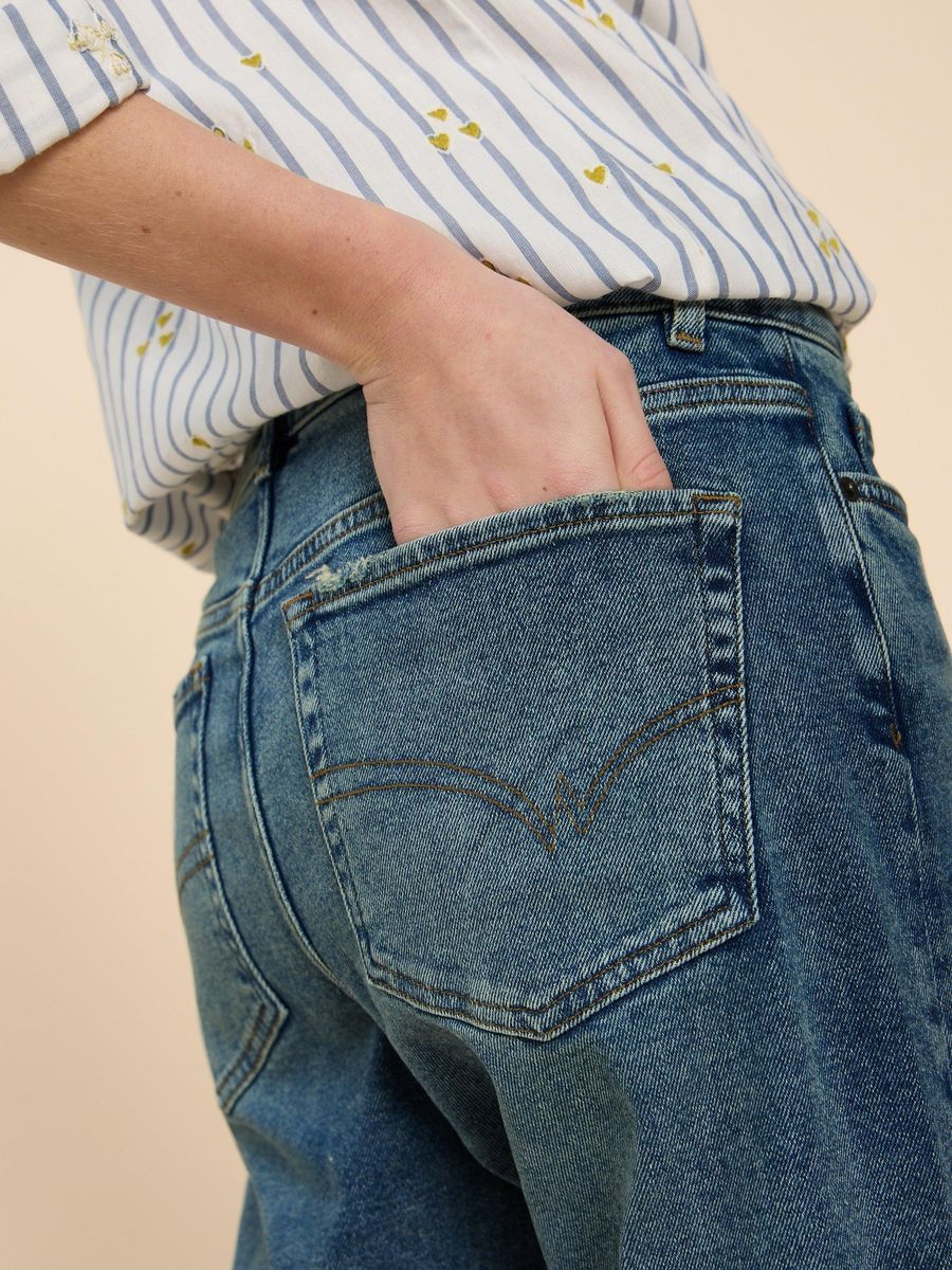 Jeans mit lockerer Passform und hoher Taille