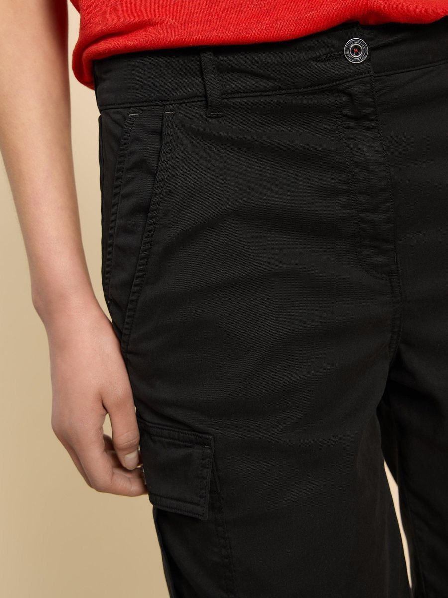 Cargo-Shorts mit lässiger Passform