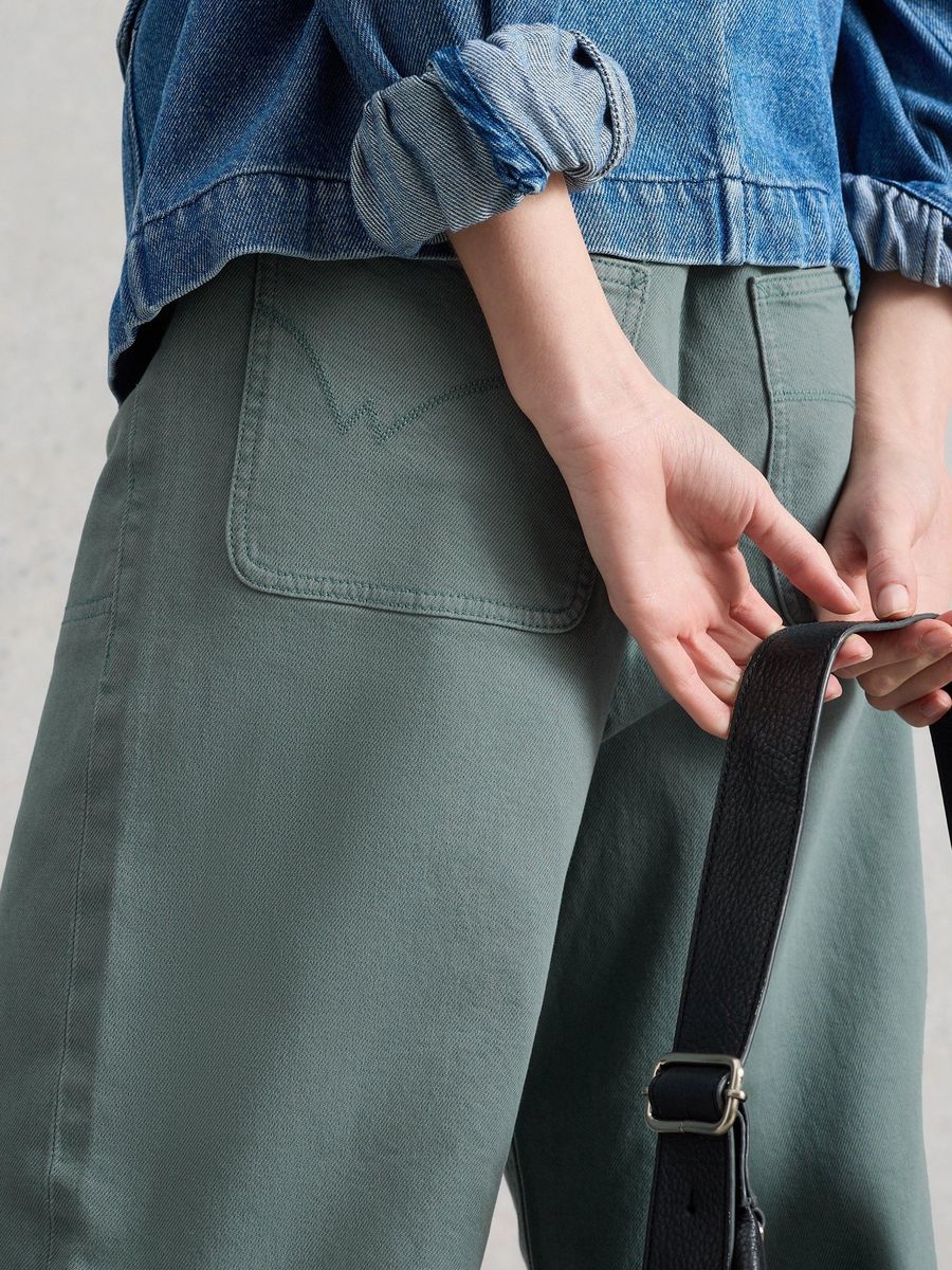 Weit geschnittene Cropped Jeans