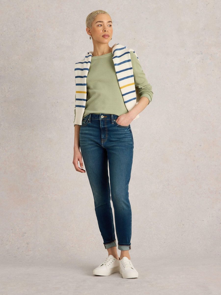 Klassische Skinny Jeans in dunkler Waschung