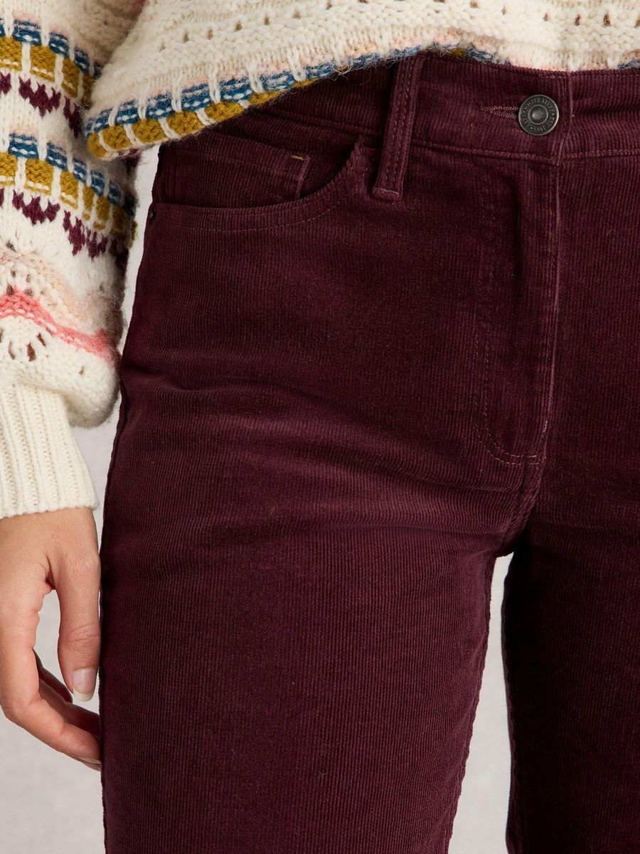 Gerade Cordhose