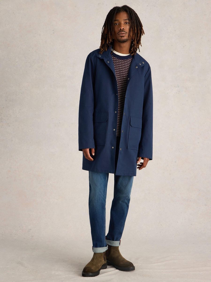 Lässig eleganter kurzer Trenchcoat