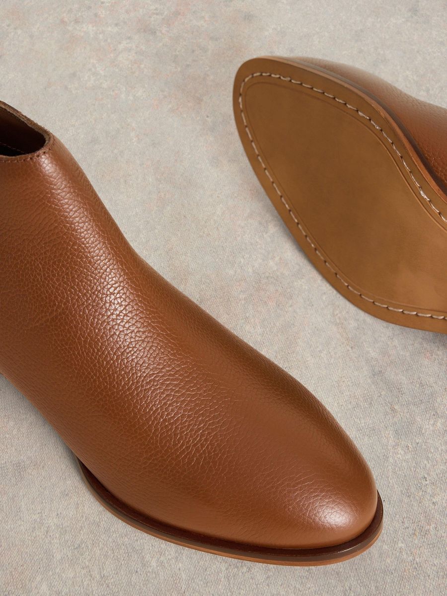 Leder-Stiefeletten mit Blockabsatz
