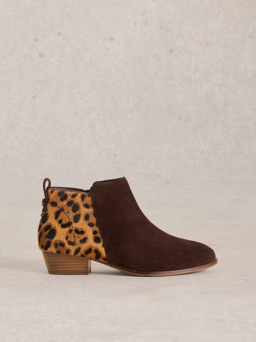Stiefeletten aus Wildleder mit Leopardenmuster