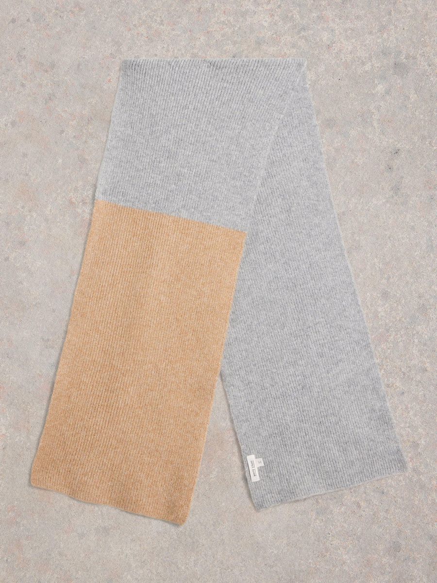 Zweifarbiger Strickschal mit Farbblock