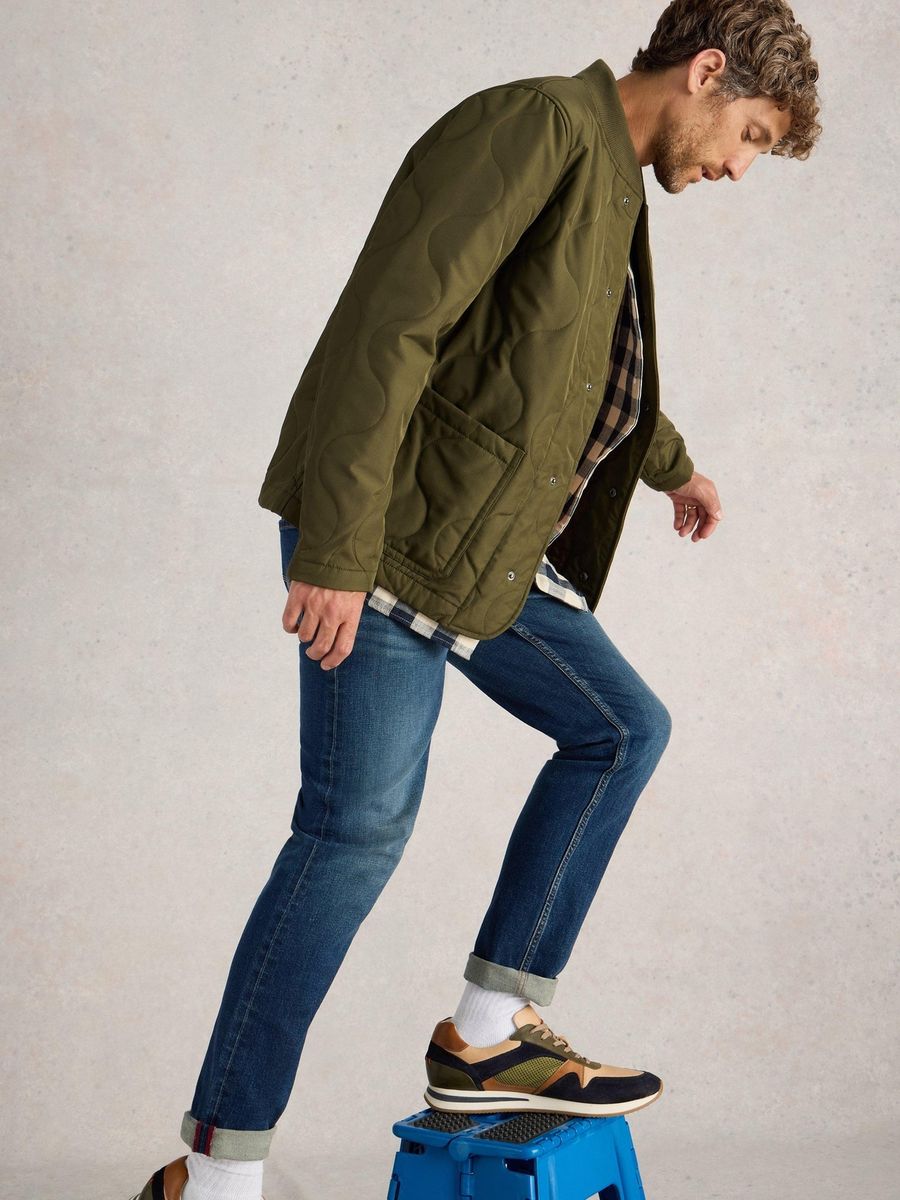Gesteppte, leichte Jacke mit Taschen