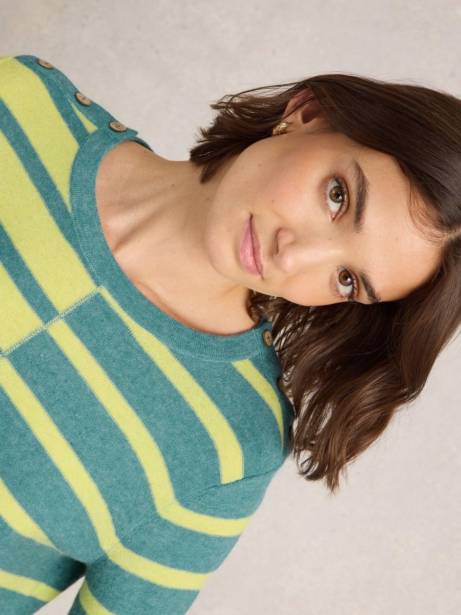 Gestreifter Pullover mit Schulterdetails