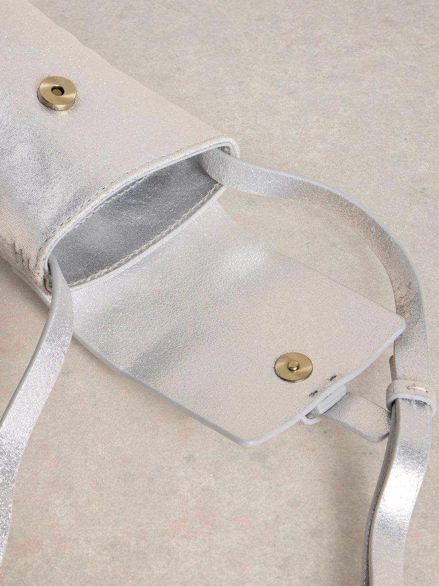Handytasche Clara aus Leder mit Schnalle