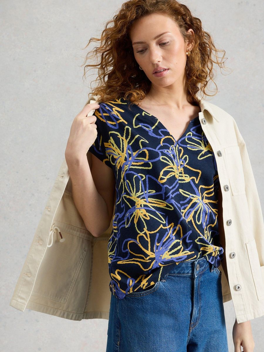 T-Shirt mit V-Ausschnitt und Print